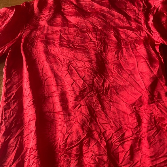 Pearl Red 100% silk top - Picture 2 of 3